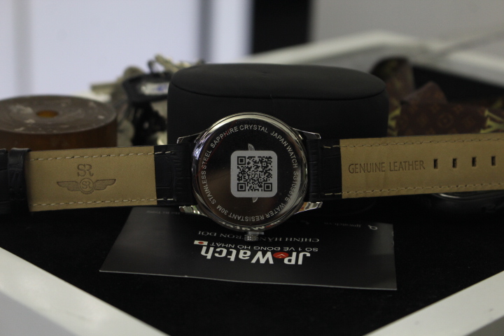 Đồng hồ nam SR Watch SG1056.4101TE luôn có tem chống hàng giả 